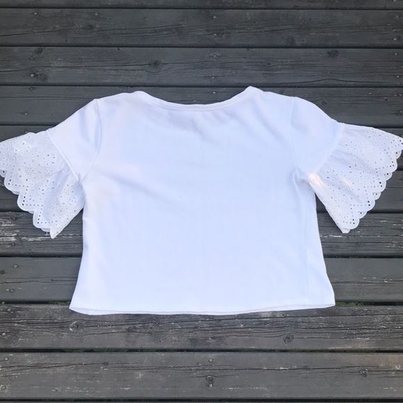 DR2 DANIEL RAINN Eyelet Bell Sleeve Sweatshirt - Picture 6 of 8